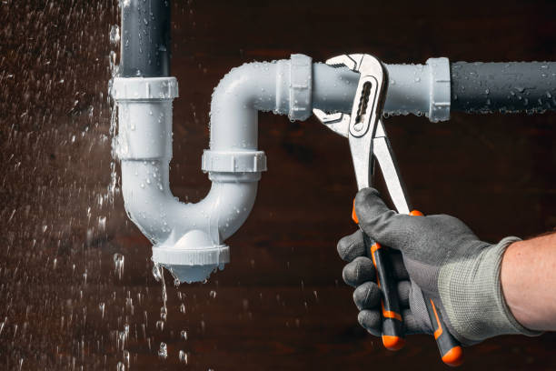 Professional Sewer Line Repair technician working in Santa Fe Springs, CA